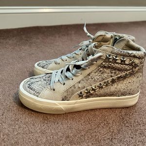 NWT Vintage Havana Tennis shoes Size 6